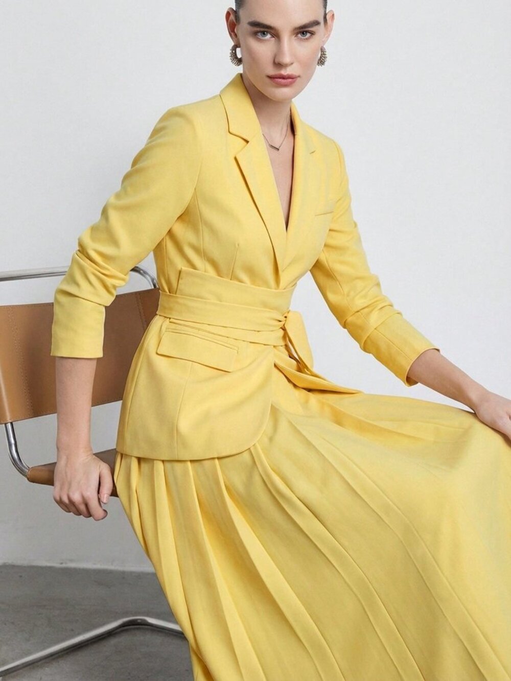 yellow Elegant Women's Notched Collar wrap Waist Long Sleeve Blazer & skirt - Picture 4 of 7